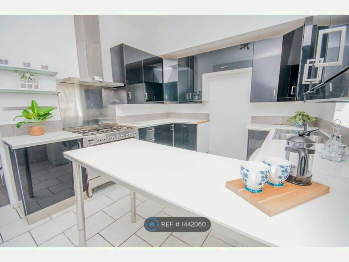 2 Bedroom Terraced House To Rent In Annie Street, Accrington, BB5