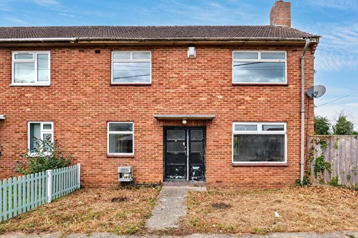 3 Bedroom Semi-Detached House For Sale In Berryfield Park, Melksham, Wiltshire, SN12