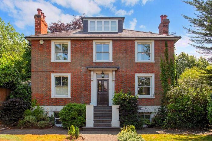 6 Bedroom Detached House To Rent In Westerham Road, Sevenoaks, TN13