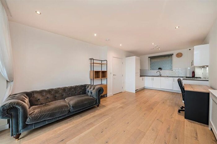1 Bedroom Flat To Rent In Norman Road, Greenwich, SE10