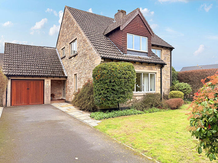 4 Bedroom Detached House For Sale In Beckington Nr Frome, BA11