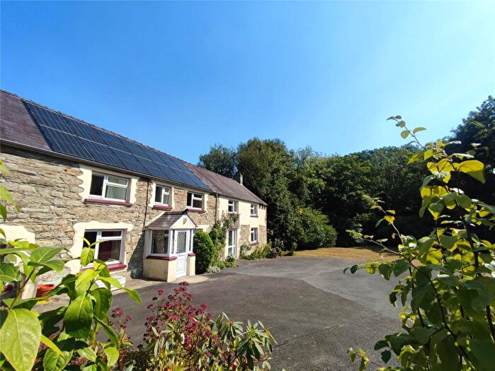 6 Bedroom Detached House For Sale In Felindre, Crymych, Pembrokeshire, SA41