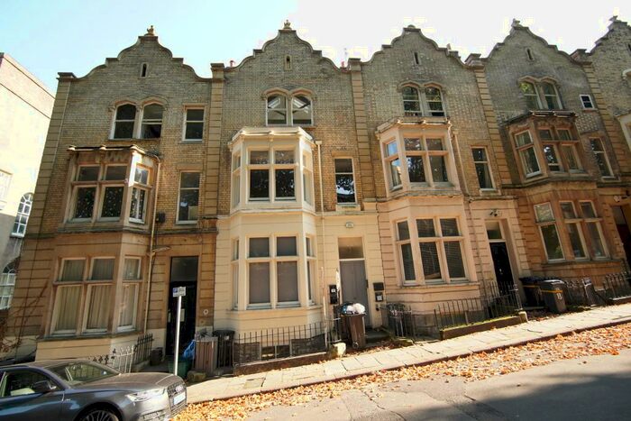 2 Bedroom Ground Maisonette To Rent In Great George Street, Bristol, BS1