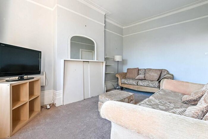 5 Bedroom Terraced House To Rent In Finsbury Park, Finsbury Park, N4