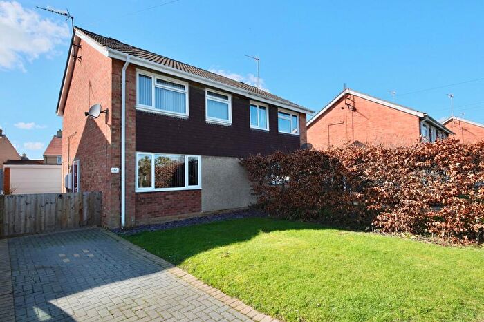 3 Bedroom Semi Detached House For Sale In Westfield Road, Sawtry, Huntingdon, PE28