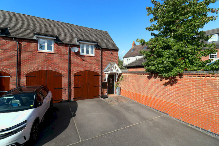 2 Bedroom Maisonette To Rent In Ruskin Field, Anstey, Leicester, LE7