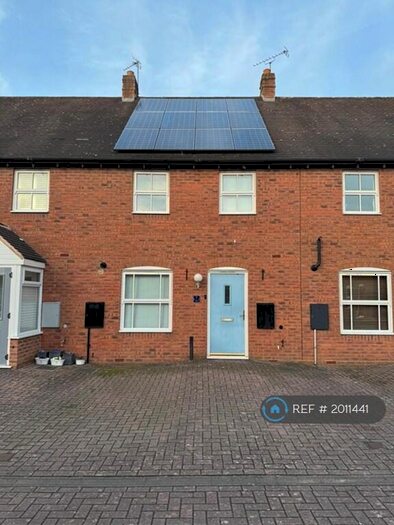 3 Bedroom Terraced House To Rent In Packmores, Dickens Heath, Solihull, B90