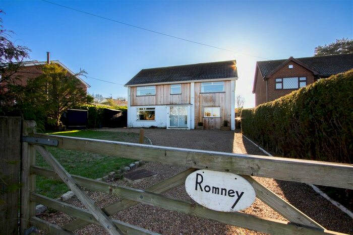 4 Bedroom Detached House For Sale In Furnace Lane, Lamberhurst, Tunbridge Wells, TN3