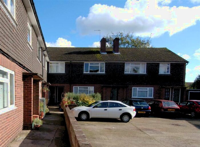 1 Bedroom Flat To Rent In College Lane Flats Littlemore Oxford, OX4