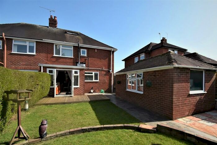 4 Bedroom Semi-Detached House To Rent In Chestnut Drive, Alsager, ST7