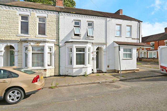 3 Bedroom Terraced House For Sale In Steene Street, Northampton, NN5