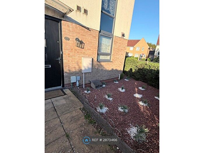 3 Bedroom Semi-Detached House To Rent In Summers Hill Drive, Cambridge, CB23
