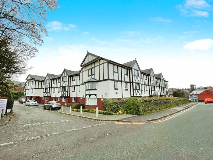 2 Bedroom Retirement Property For Sale In Queens Park House, Queens Park View, Chester, Cheshire, CH4