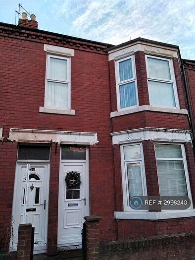 2 Bedroom Flat To Rent In Crondall Street, South Shields, NE33