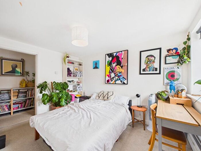 2 Bedroom Flat For Sale In Church Road, St. George, Bristol, BS5