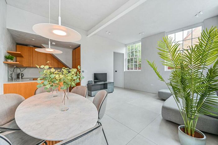 3 Bedroom Semi-Detached House To Rent In Takhar Mews, Battersea, London, SW11