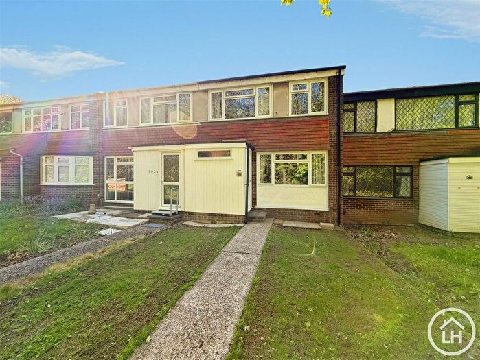 3 Bedroom Terraced House For Sale In Meresborough Road, Rainham, Gillingham, ME8