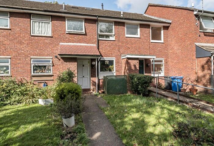2 Bedroom Terraced House For Sale In Stephenson Drive, Windsor, SL4