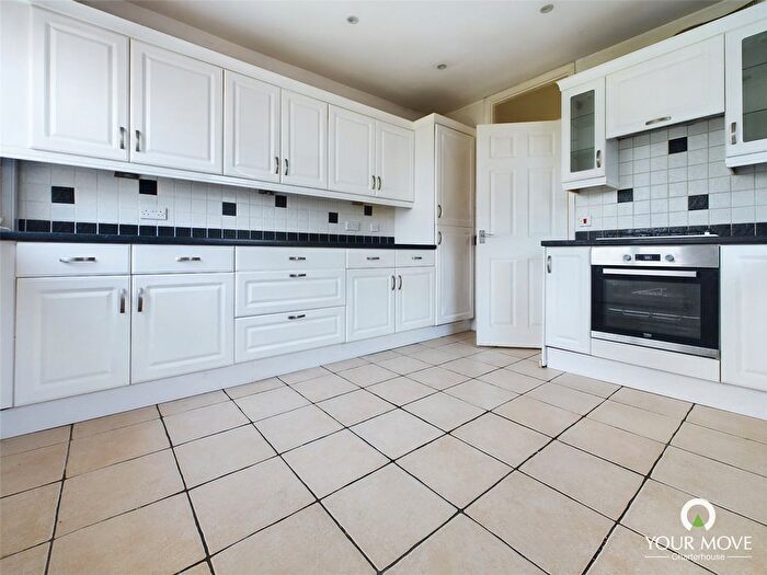 4 Bedroom Bungalow To Rent In Northdown Road, Margate, Kent, CT9