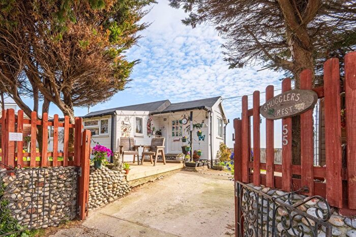 2 Bedroom Detached Bungalow For Sale In Beach Road, Hemsby, NR29