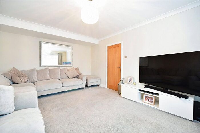 4 Bedroom Detached House For Sale In Birchlands Drive, Killamarsh, Sheffield, Derbyshire, S21