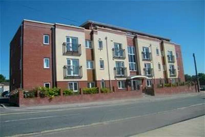 2 Bedroom Flat To Rent In Quay Street, Fareham, PO16