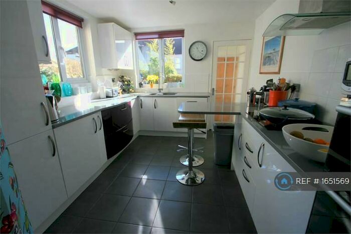 3 Bedroom Terraced House To Rent In Elvaston Road, Bristol, BS3