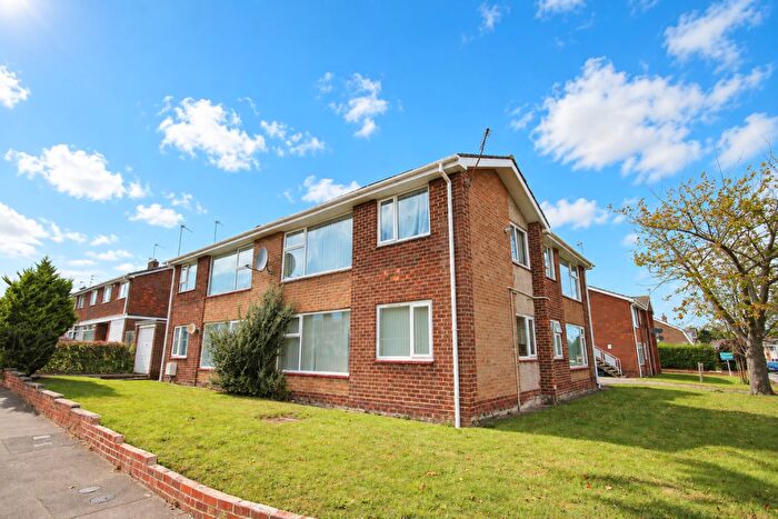 1 Bedroom Apartment For Sale In Richmond Court, Newton Hall, Durham, DH1