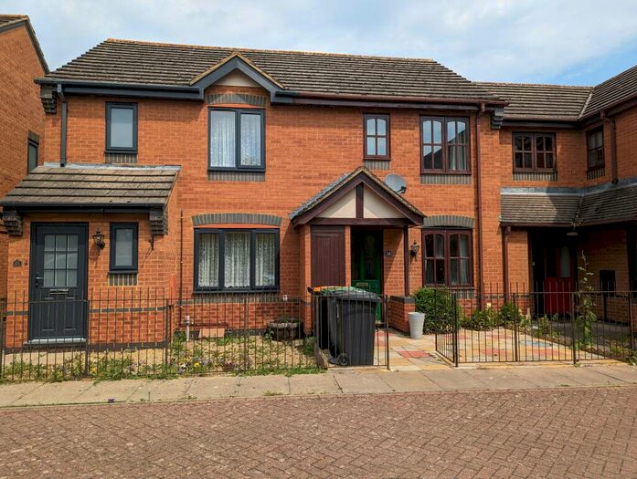 2 Bedroom Terraced House To Rent In Howden Gardens, Biddenham, MK40