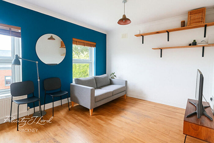 2 Bedroom Flat To Rent In Mount Pleasant Lane, London, E5