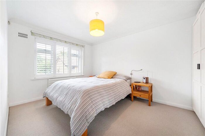3 Bedroom Terraced House For Sale In Wellington Mews, East Dulwich, London, SE22