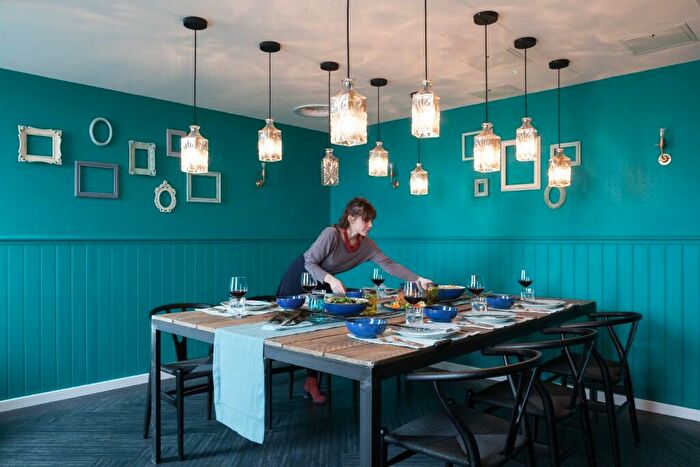 Studio To Rent In Old Oak Lane, London, NW10