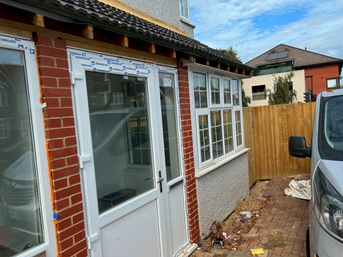 3 Bedroom Semi-Detached House To Rent In Park Lane, Carshalton, SM5