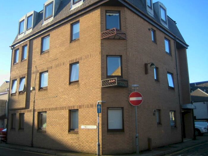 1 Bedroom Flat To Rent In / (Flat ) Long Lane, DD5