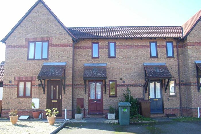 1 Bedroom Terraced House To Rent In Spruce Drive, Bicester, OX26