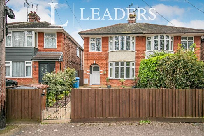 3 Bedroom Semi-Detached House To Rent In Heath Lane, IP4