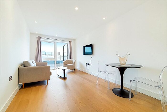 1 Bedroom Flat For Sale In Faulkner House, Tierney Lane, London, W6