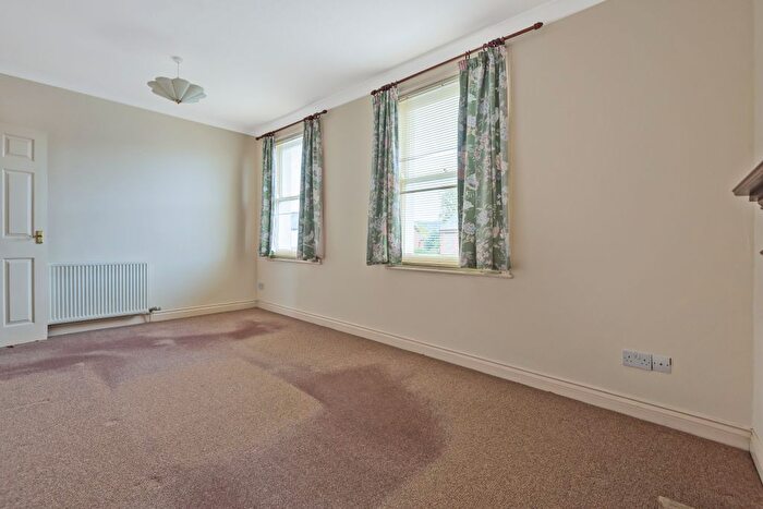 1 Bedroom Flat To Rent In Prestbury Road, Cheltenham, Gloucestershire, GL52