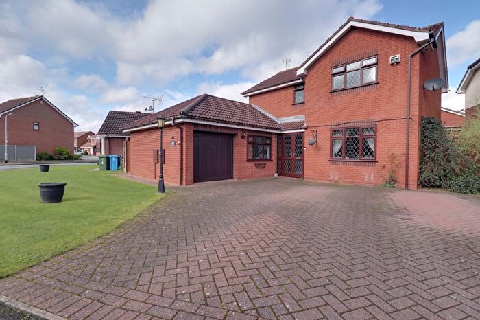 4 Bedroom Detached House For Sale In Grocott Close, Penkridge, Staffordshire, ST19