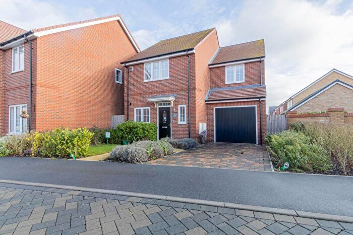 3 Bedroom Detached House For Sale In Cinderpath Way, Great Bentley, CO7