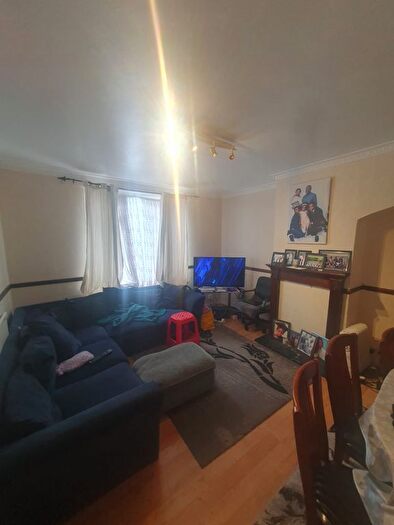 3 Bedroom Terraced House For Sale In Stonard Road, Dagenham, RM8