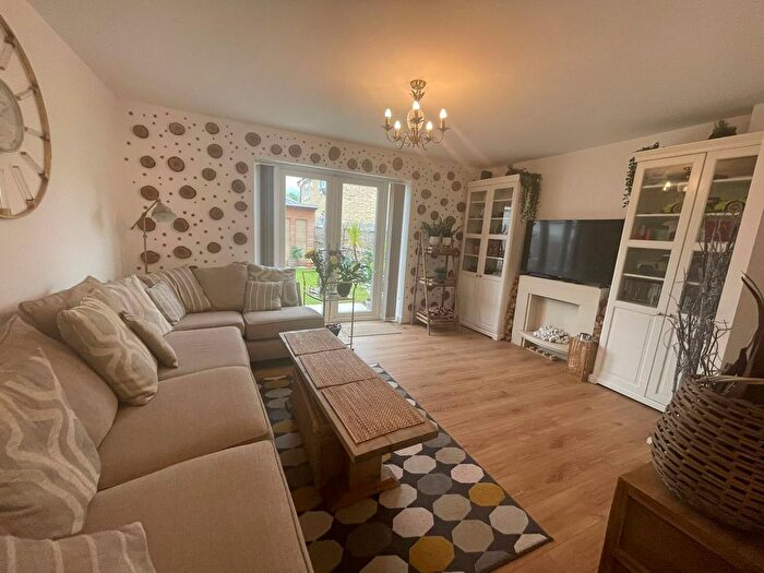 3 Bedroom Property To Rent In Tunwell Street, Eccleshill, Bradford, BD2