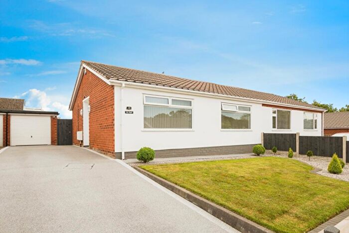 2 Bedroom Bungalow For Sale In West View, Penyffordd, Chester, Flintshire, CH4