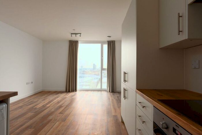 1 Bedroom Flat To Rent In The Wullcomb, Highcross Street, , Unfurnished, LE1