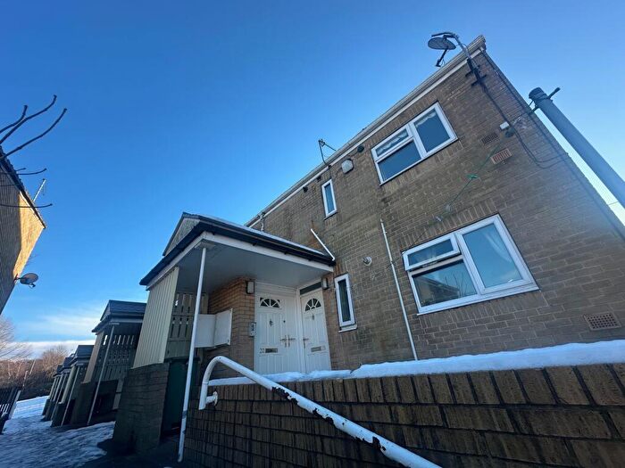 1 Bedroom Apartment To Rent In Greenwood Street, Huddersfield, HD4
