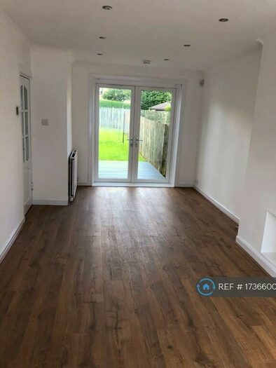 2 Bedroom Semi-Detached House To Rent In St. Andrews Avenue, Bishopbriggs, Glasgow, G64