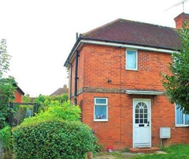2 Bedroom Semi-Detached House To Rent In Ashmore Road, Reading, RG2