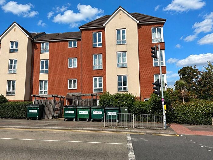 1 Bedroom Flat For Sale In Bordesley Green East, Stechford, Birmingham, B33