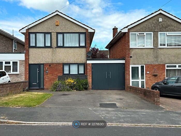 3 Bedroom Detached House To Rent In Edgefield Road, Bristol, BS14
