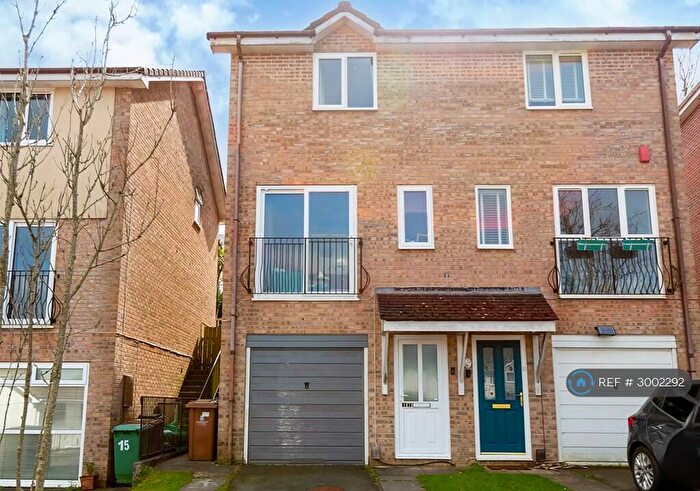 3 Bedroom Semi Detached House To Rent In Prestonbury Close, Plymouth, PL6